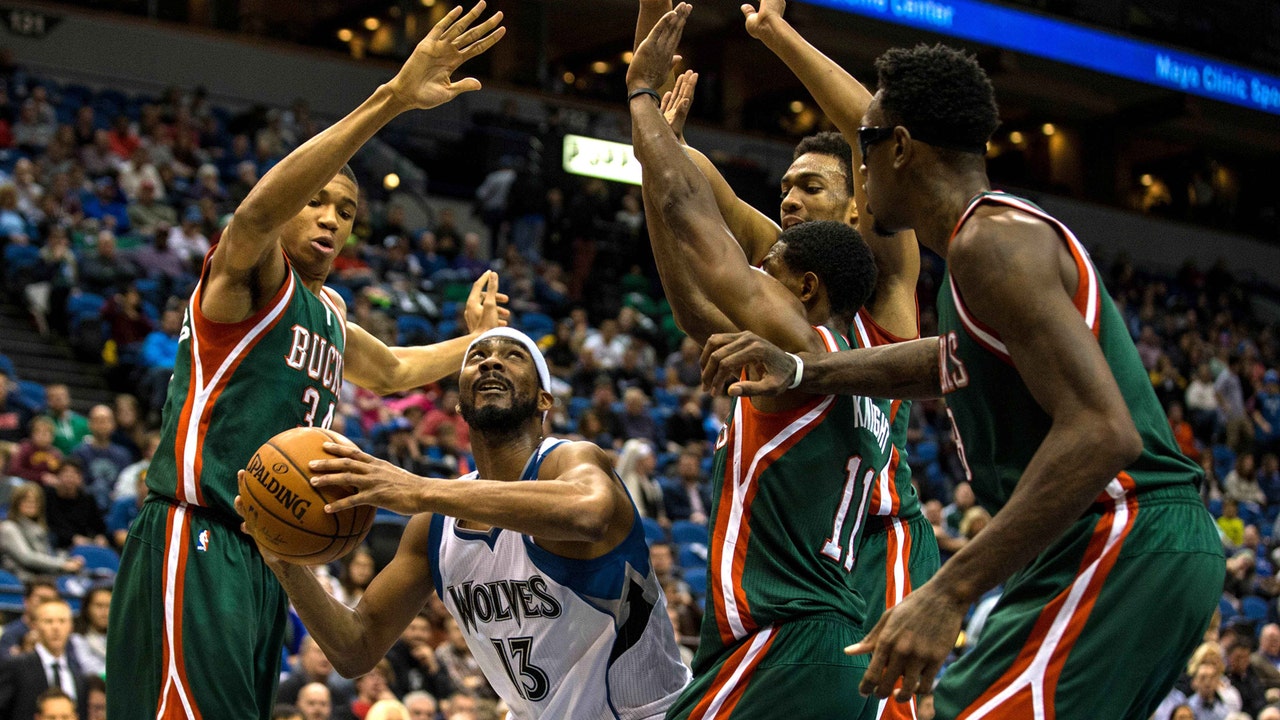 Rebuilding process tougher on Wolves veterans